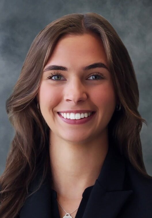 Facetune_02-08-2024-21-45-02